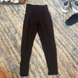 P’tula The Yvette Pocket Leggings 23” in Black